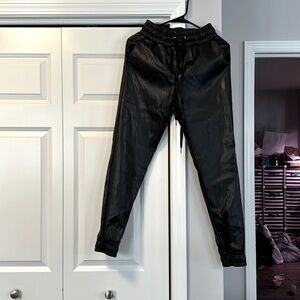 Bebe faux leather ankle pants size small